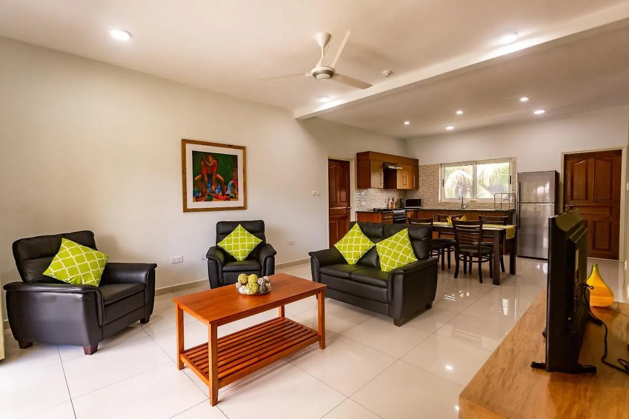 ***** Aparthotel Anse La Mouche Villas Baie Lazare  Seychellen